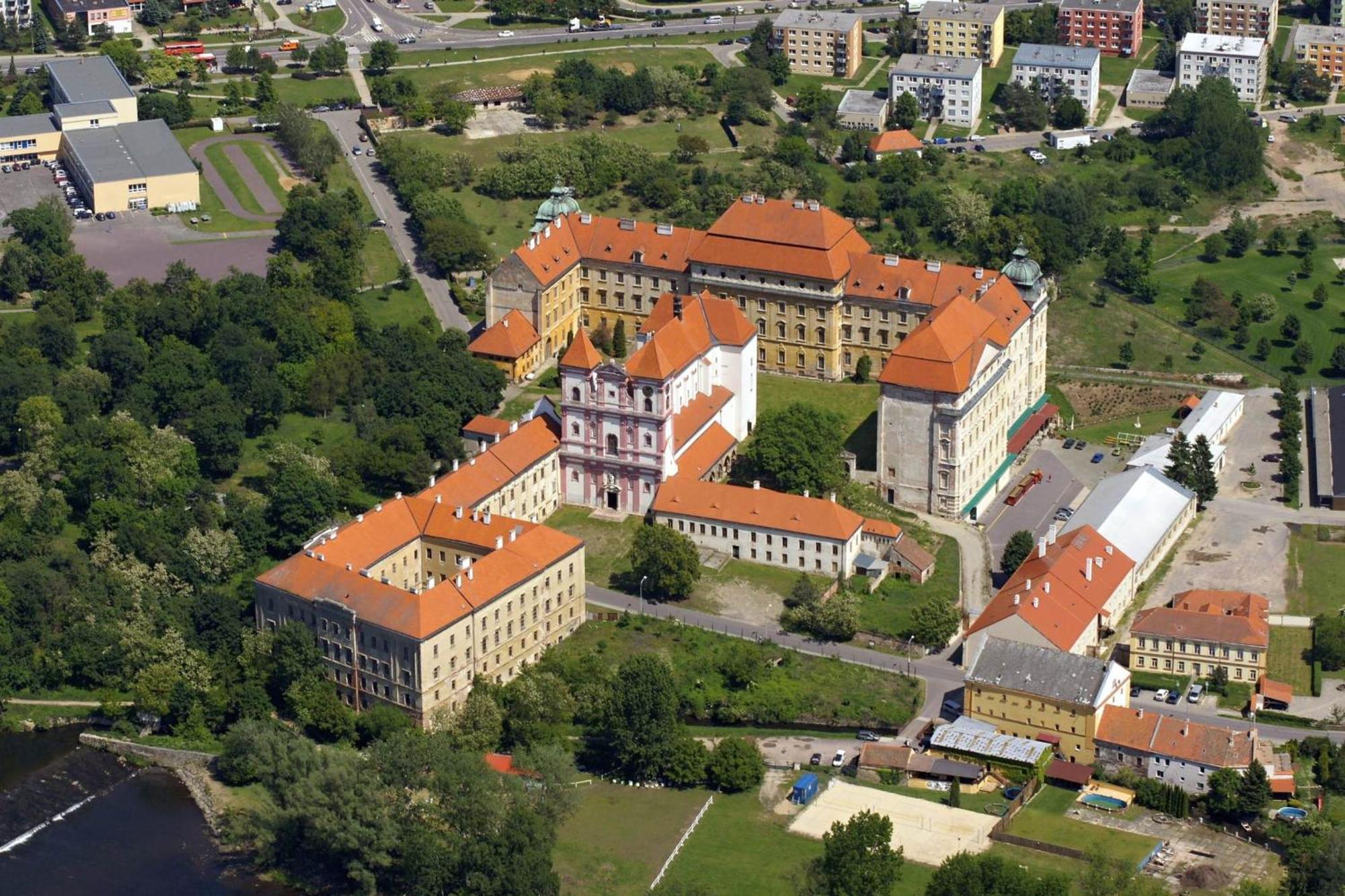 Hotel Rezidence Znojmo Exterior foto